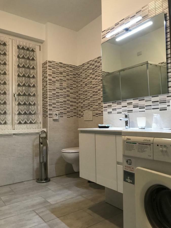 Residenza Christian Apartment Граведона Екстериор снимка